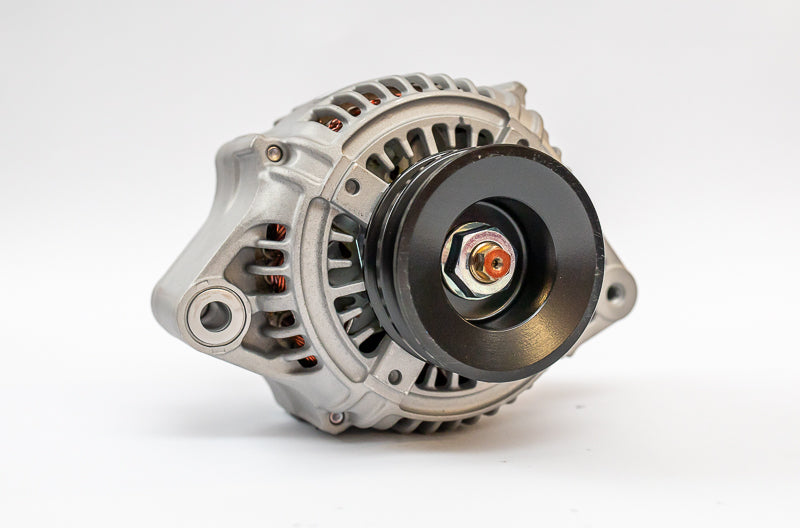 Genuine Denso Alternator 110AMP / Toyota HDJ100 Landcruiser